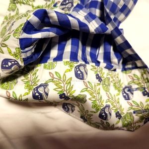 Long sleeved button up